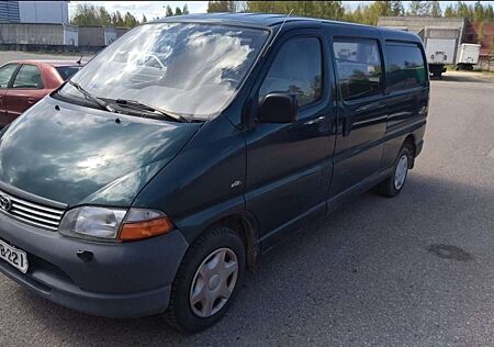 Toyota Hiace D-4D