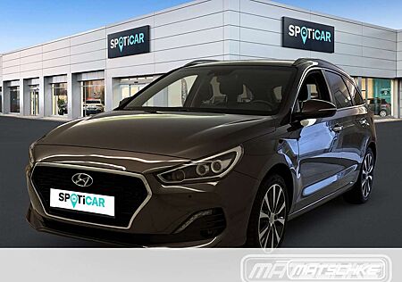 Hyundai i30 Premium NAVI LED 7-GANG-DCT AHK