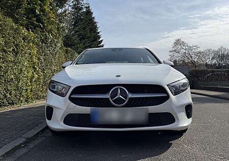 Mercedes-Benz A 200 (177.087)