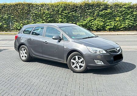 Opel Astra J Sports Tourer Innovation Klima-Leder-AHK