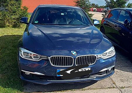 BMW 330d 330 Touring Aut. Luxury Line