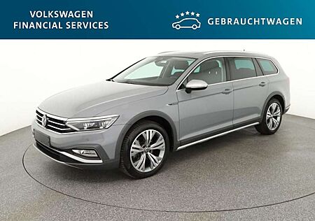 VW Passat Alltrack Volkswagen Passat Variant Alltrack 4M 2.0 TDI Pano*AHK*Harm