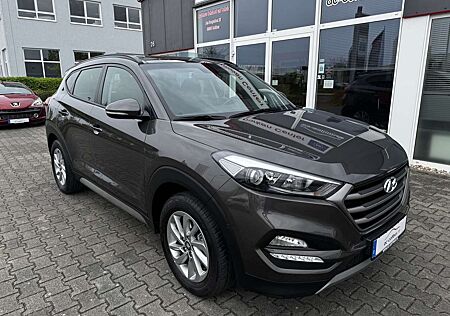 Hyundai Tucson 1.6 GDi 7-AT Trend 4WD Navi P-Dach AHK