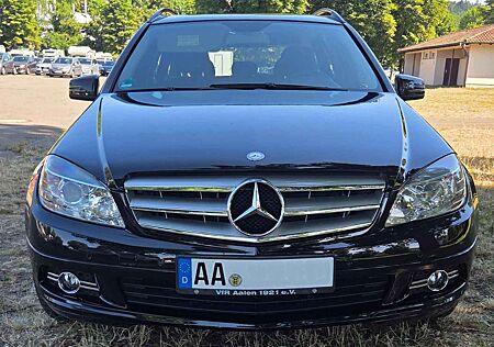 Mercedes-Benz C 180 T Kompressor Automatik BlueEFFICIENCY