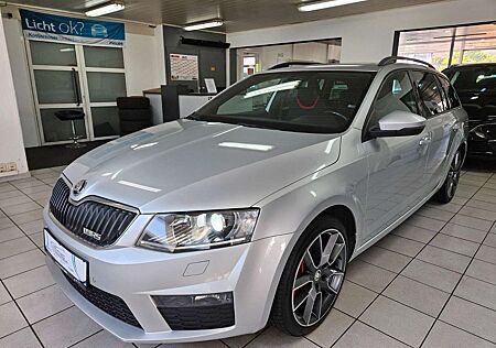 Skoda Octavia Combi RS DSG*PANO*tLEDER*SHZ*PDC*SMARTL*