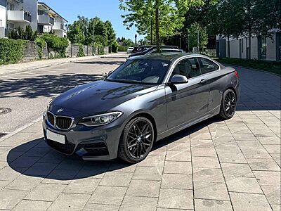 BMW 235 M235i xDrive + Service Paket + Winterreifen