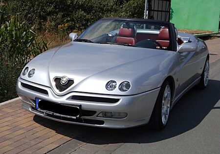 Alfa Romeo Spider 3.0 V6