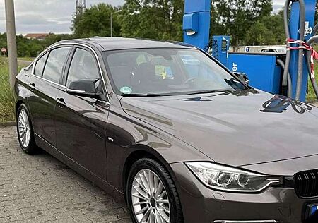 BMW 320d 320 Luxury