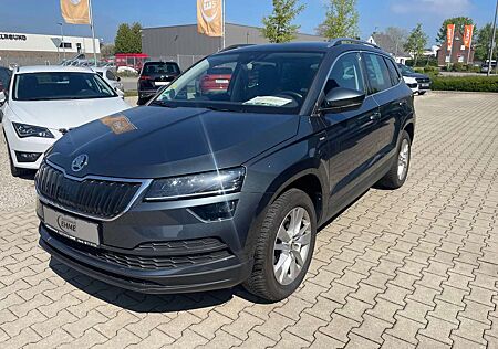 Skoda Karoq Drive 2.0 TDI DSG 4x4 *AHK*NAV*LED*CAM*ACC