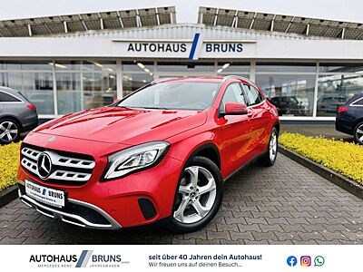 Mercedes-Benz GLA 180 URBAN, Autom., Standh, LED, 360°, Navi, PTS, SHZ,