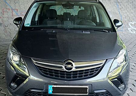 Opel Zafira Tourer 2.0 CDTI Innovation 7-SITZER AHK