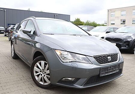 Seat Leon ST 1.6 TDI Reference / TEMPOMAT, SHZ, PDC