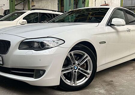 BMW 528 i 5 Limousine 525