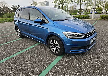 VW Touran Volkswagen 1.5 TSI OPF DSG ACTIVE