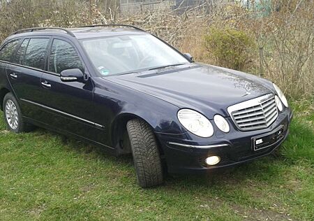 Mercedes-Benz E 200 E-Klasse T-Modell Diesel T CDI Automatik Elegance DPF
