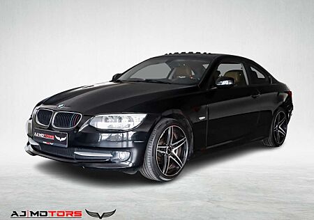 BMW 320 i Coupe M *NAVI-XENON-LEDER-SCHIEBEDACH-PDC*