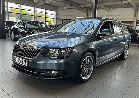 Skoda Superb Combi 2.0TDI Exclusive *DSG*RFK*Sitzmemo.