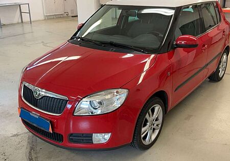 Skoda Fabia Sport 1,4l 63kW / 86 PS TÜV NEU !