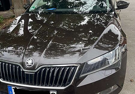 Skoda Superb Style 4x4