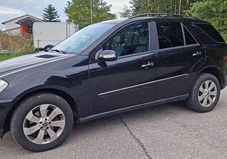 Mercedes-Benz ML 320 M-Klasse Diesel CDI 4Matic 7G-TRONIC DPF