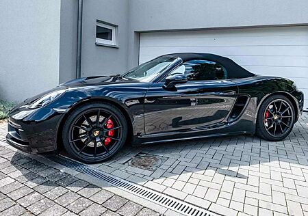 Porsche Boxster 718 4.0 GTS pdk