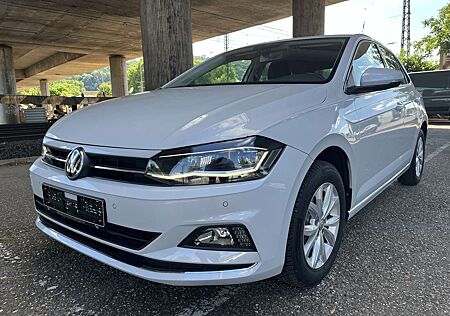 VW Polo Volkswagen Highline