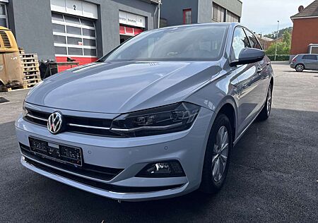 VW Polo Volkswagen Highline