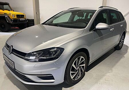 VW Golf Volkswagen VII Variant 1.6 TDI Sound*Navi*LED*SHZ*