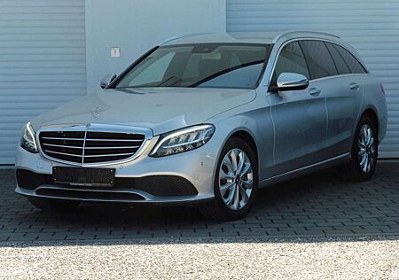 Mercedes-Benz C 220 d T 9G Exclusive LED Navi Kamera AHK 194PS
