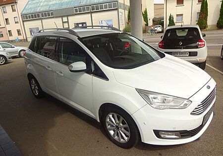 Ford Grand C-Max Titanium