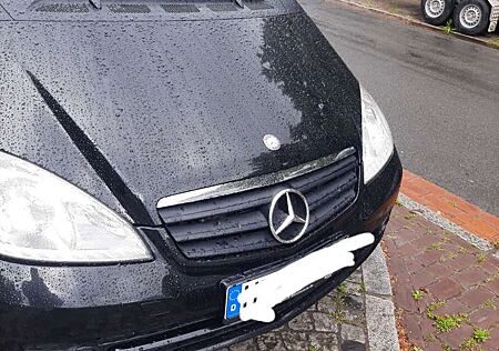Mercedes-Benz A 180 CDI (BlueEFFICIENCY) 7G-DCT