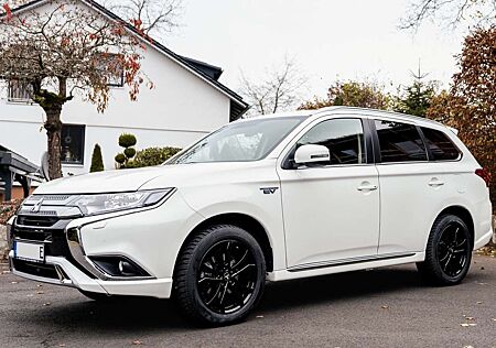 Mitsubishi Outlander Plug-In Hybrid 2.4 4WD Plug-In Hybrid