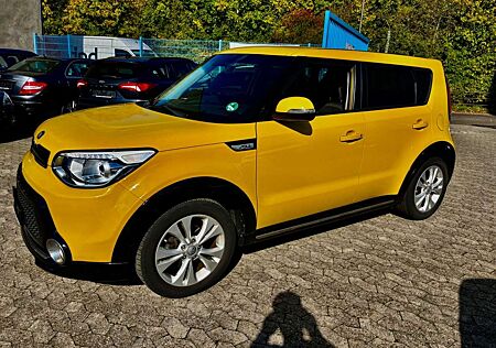 Kia Soul Dream Team Sitz-Lenkradheizung/Kamera/AHK