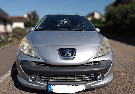 Peugeot 207 5p 1.4 hdi Energie Sport