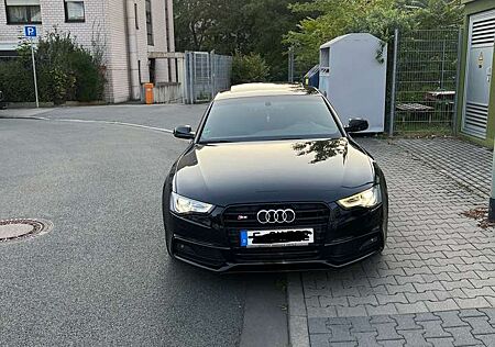 Audi A5 3.0 TDI clean diesel quattro S line