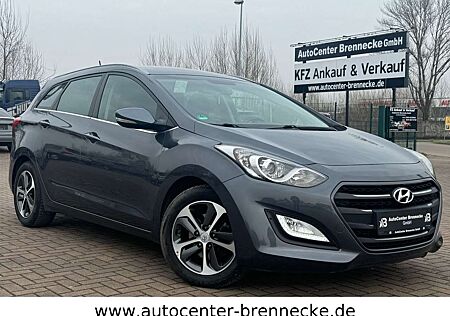 Hyundai i30 cw blue Trend*Navi*PDC*
