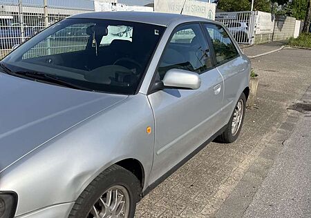 Audi A3 1.6 Ambition