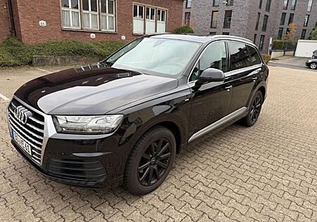 Audi Q7 3.0 TDI quattro S-Line