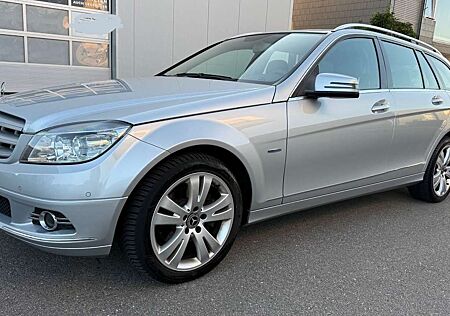 Mercedes-Benz C 220 CDI AUTOMATIK TÜV,LEDER,NAVI,KLIMA,PDC