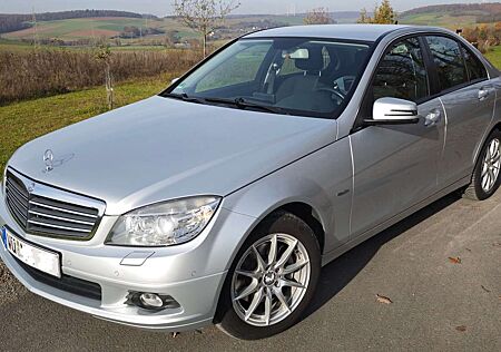 Mercedes-Benz C 220 C-Klasse Diesel CDI DPF Automatik BlueEFFICIENCY