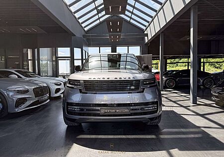 Land Rover Range Rover 3.0 D300 SE/PANO/22"/SHADOW EXTERIOR