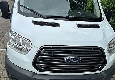 Ford Transit Bus