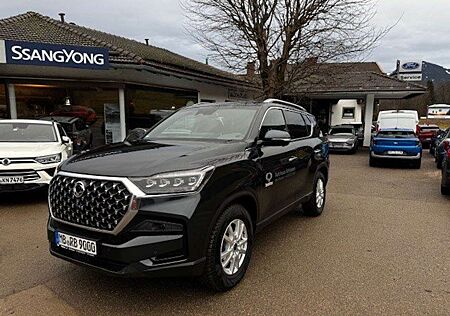 SsangYong Rexton 2.2 e-XDi 220 4WDAut. Sapphire, AHK, 8-fach bereif