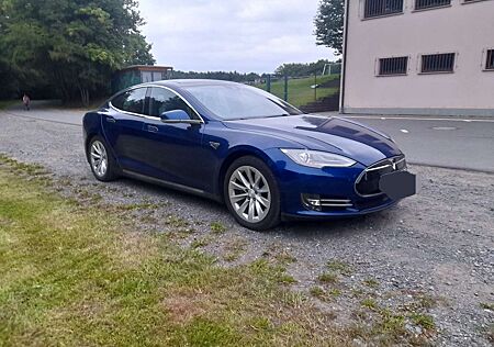 Tesla Model S Model S90D Free Charger