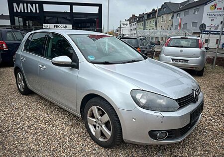 VW Golf Volkswagen 1.2 TSI Comfortline PDC/ Klima/ NAVI