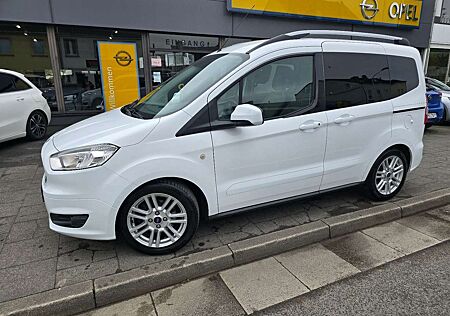 Ford Tourneo Courier Titanium +2 JAHRE GARANTIE+