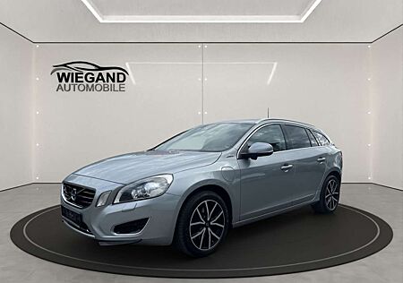 Volvo V60 D6 Plug-In AWD Geartronic SUMMUM+XENIUM+NAVI