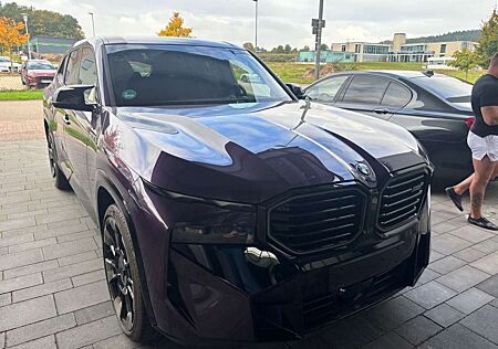 BMW XM gebraucht kaufen BMW XM 50 e Individualfahrzeug Sonderlack sepia