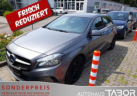 Mercedes-Benz A 180 A180 Style Navi Kamera SHZ PTS Klima Lichtaut.