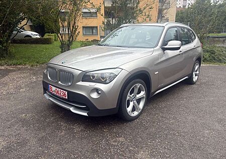 BMW X1 Baureihe 28 i xDrive 2 Hand Xenon